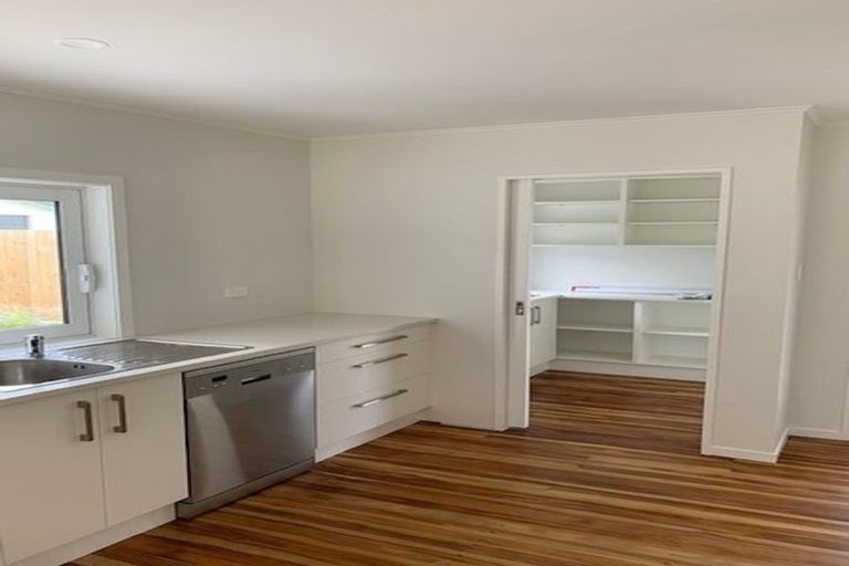 Photo of property in 73 Montgomery Crescent, Bader, Hamilton, 3206