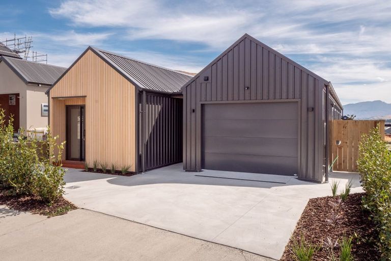 Photo of property in 4 Southdown Road, Jacks Point, 9371