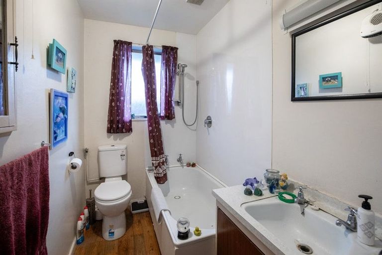 Photo of property in 2/71 Hills Road, Edgeware, Christchurch, 8013