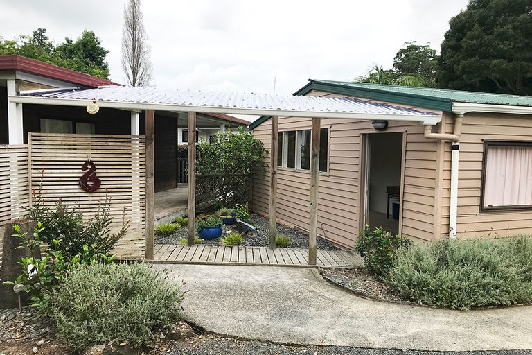 Photo of property in 24 Golf View Road, Kerikeri, 0230