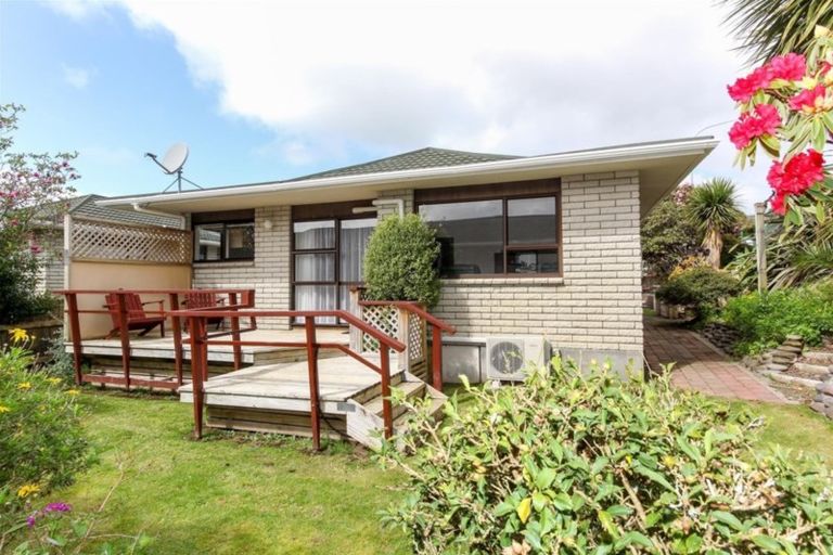 Photo of property in 69a Mangorei Road, Strandon, New Plymouth, 4312