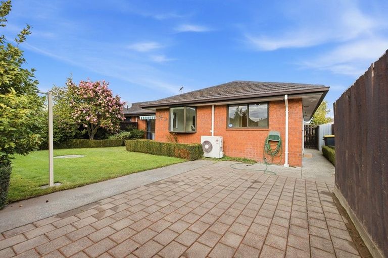 Photo of property in 1/24 Leander Street, Northcote, Christchurch, 8052