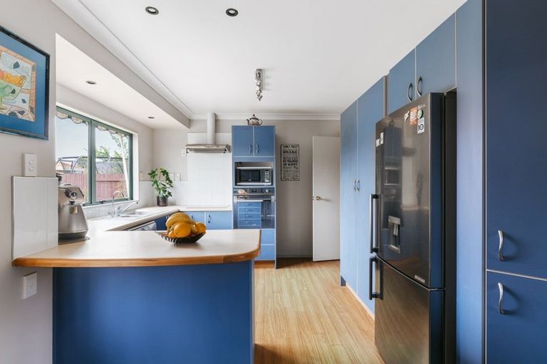 Photo of property in 15 Andalusian Place, Papamoa Beach, Papamoa, 3118