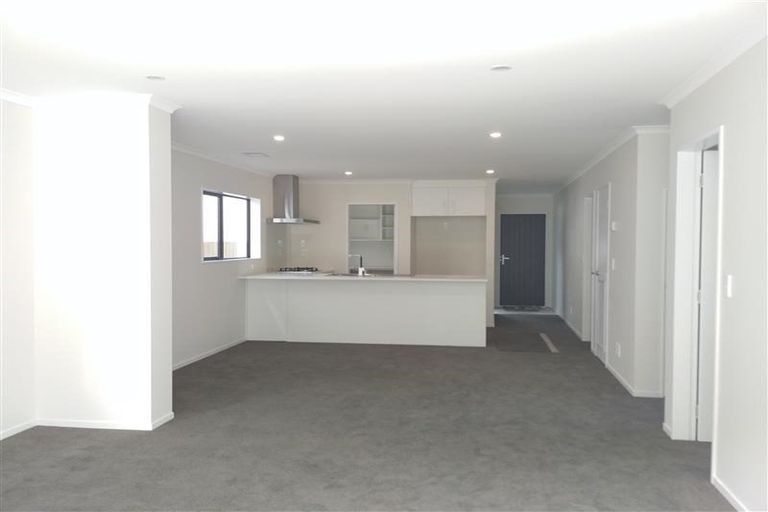 Photo of property in 51 Melksham Drive, Churton Park, Wellington, 6037