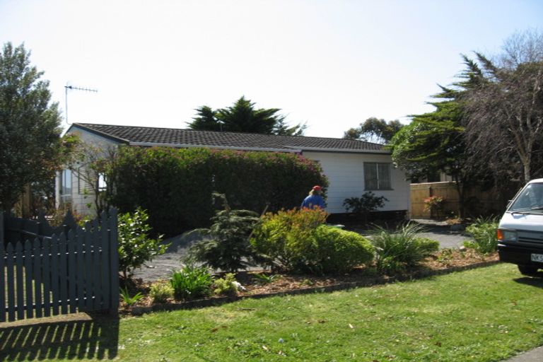 Photo of property in 20 Rosewood Place, Paraparaumu, 5032
