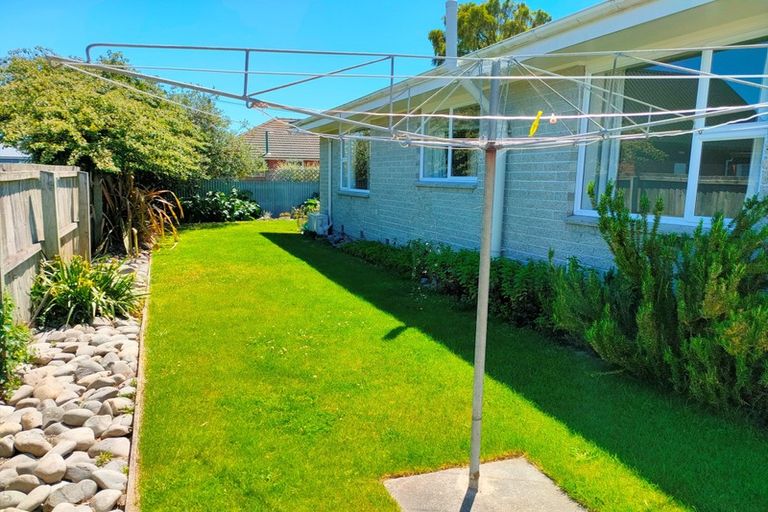 Photo of property in 3/17 Waimairi Road, Upper Riccarton, Christchurch, 8041