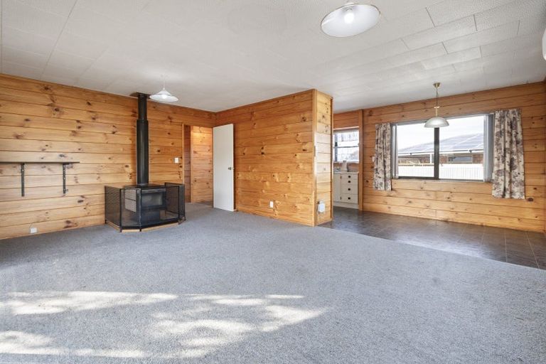 Photo of property in 37 Pukepapa Road, Marton, 4710