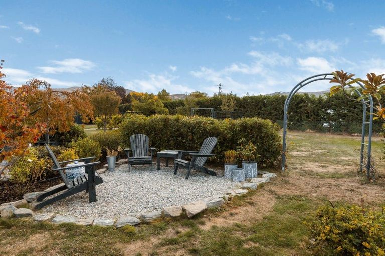 Photo of property in 3 Prospect Lane, Bannockburn, Cromwell, 9384