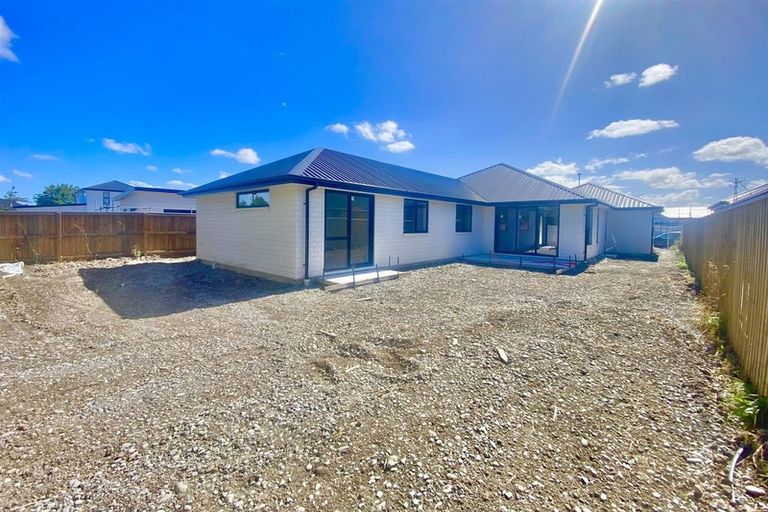 Photo of property in 20 Kearns Drive, Hobsonville, Auckland, 0616