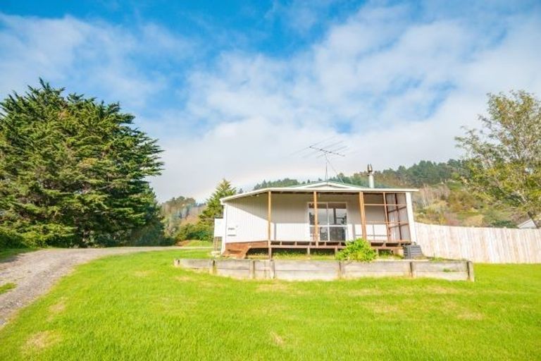Photo of property in 61 Oxford Street, Kaiti, Gisborne, 4010