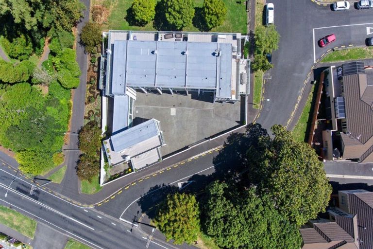 Photo of property in 2/1 Riro Street, Hamilton East, Hamilton, 3216