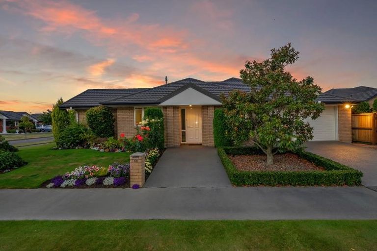 Photo of property in 52 Bibiana Street, Aidanfield, Christchurch, 8025