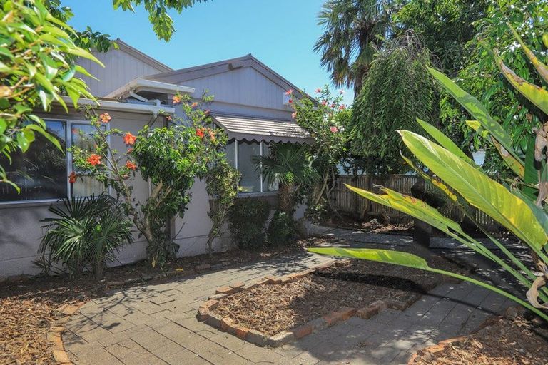 Photo of property in 706 Whitehead Road, Saint Leonards, Hastings, 4120