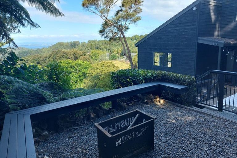 Photo of property in 23 Laingfield Terrace, Laingholm, Auckland, 0604