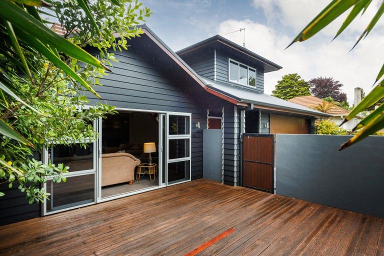 Photo of property in 181a Fitzherbert Avenue, West End, Palmerston North, 4410