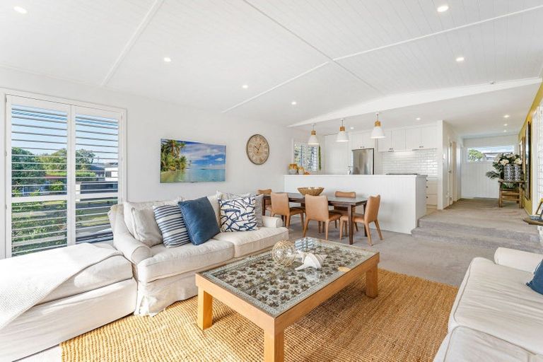 Photo of property in 16 Sutherland Avenue, Mount Maunganui, 3116