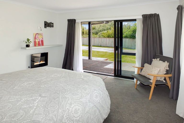 Photo of property in 6a Futter Street, Foxton, 4814