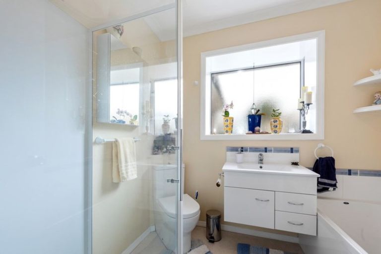 Photo of property in 26 Miro Street, Trentham, Upper Hutt, 5018