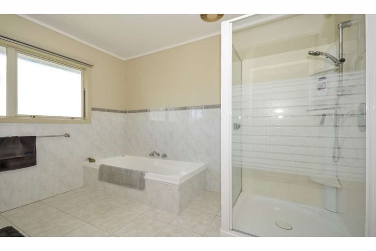 Photo of property in 2 Tasman Place, Kerikeri, 0230