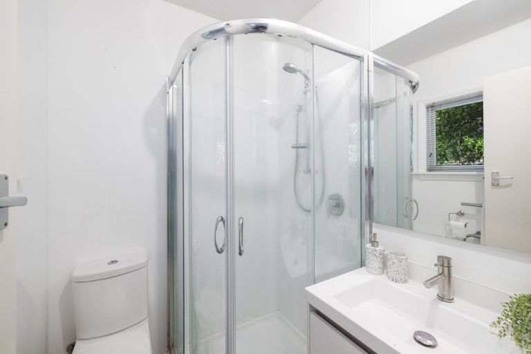 Photo of property in 10 Sherwood Lane, Cashmere, Christchurch, 8022