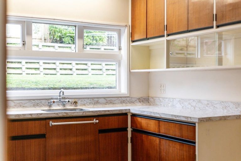 Photo of property in 1 Bede Grove, Tawa, Wellington, 5028