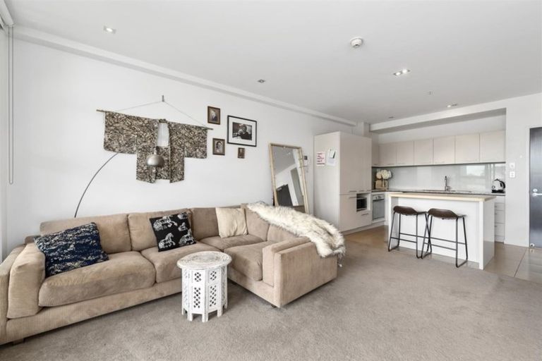 Photo of property in Maison Apartments, 108/16 Huron Street, Takapuna, Auckland, 0622