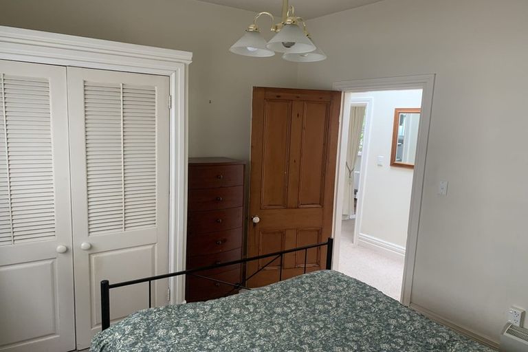 Photo of property in 37 Glenbervie Terrace, Thorndon, Wellington, 6011