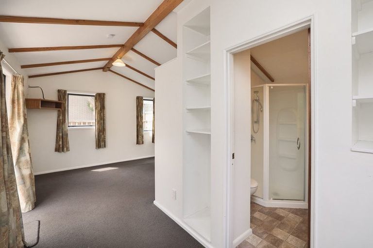 Photo of property in 19 Tika Street, Riccarton, Christchurch, 8041