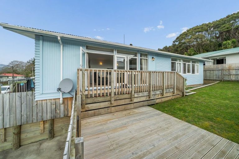 Photo of property in 19a Karaka Street, Wainuiomata, Lower Hutt, 5014