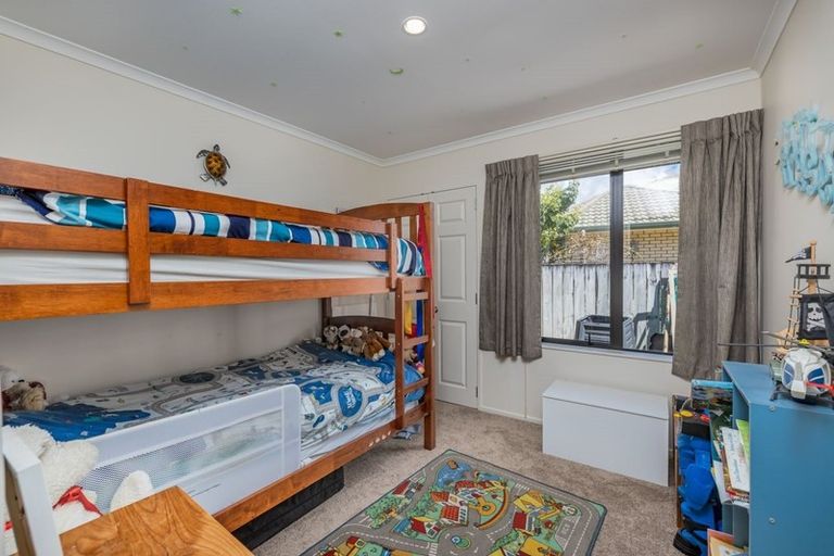 Photo of property in 14 Nautical Drive, Haruru, 0204