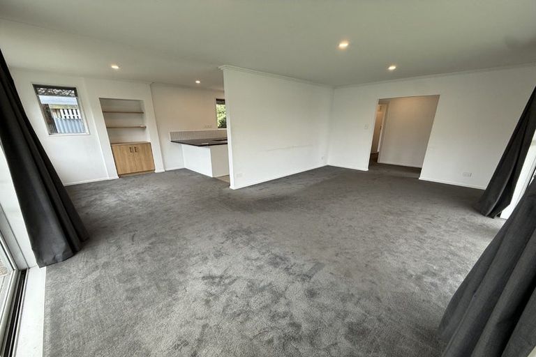 Photo of property in 4 Coates Place, Rangiora, 7400