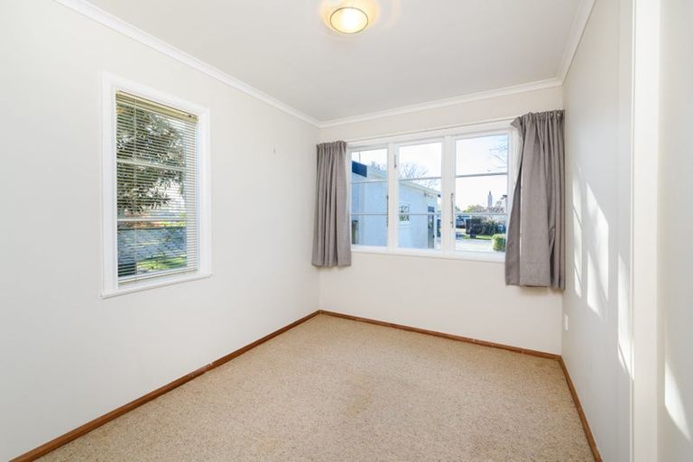 Photo of property in 120 Jickell Street, Hokowhitu, Palmerston North, 4410