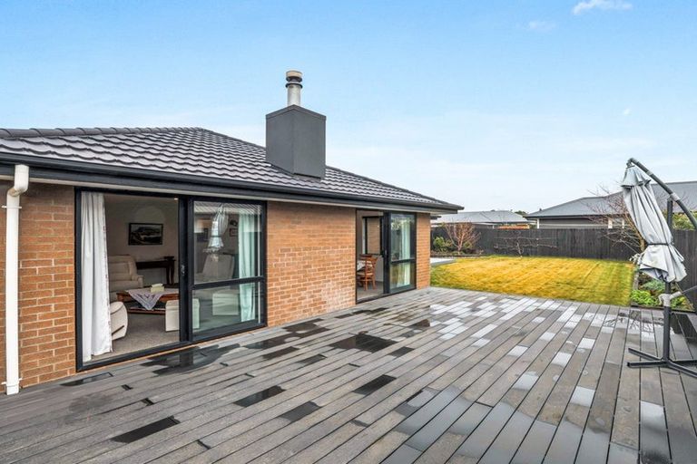 Photo of property in 4 Catchpole Place, Woodend, 7610