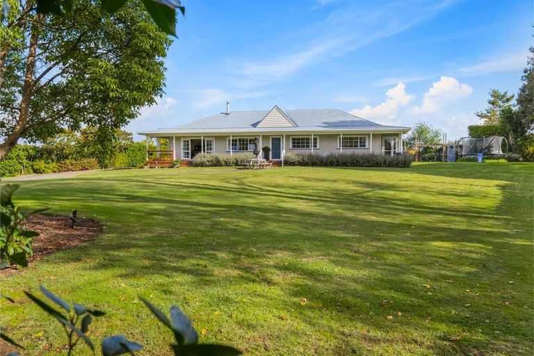 Photo of property in 31c Koraha Road, Kumeu, 0892