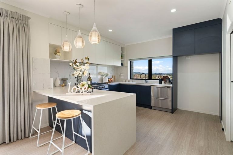 Photo of property in 2 Ulcoats Lane, Pokeno, 2402