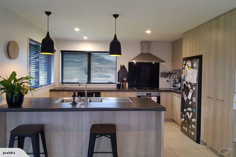 Photo of property in 2 Millbrae Place, Pokeno, 2402