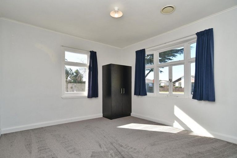 Photo of property in 23 Akaroa Street, Kaiapoi, 7630