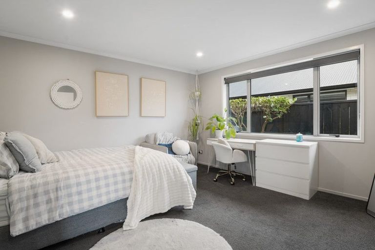 Photo of property in 64 Darlington Street, Ngatea, 3503