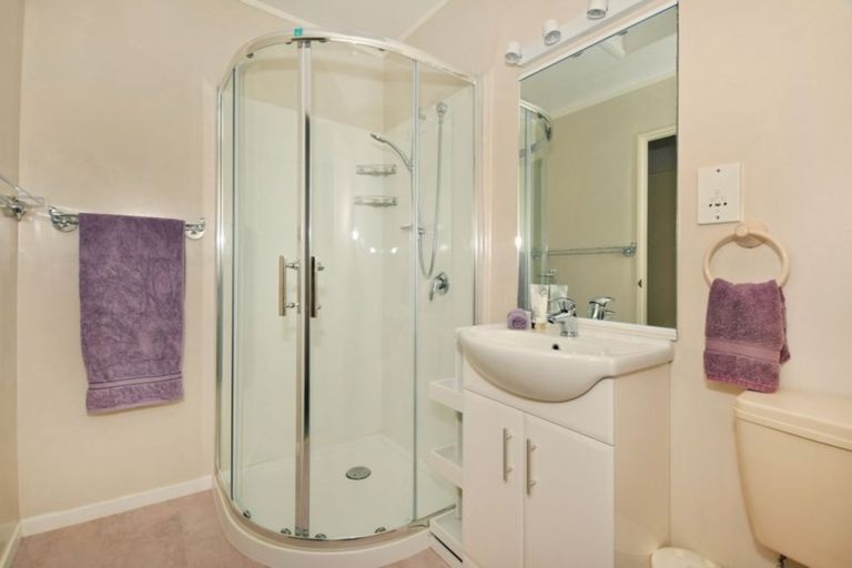 Photo of property in 12 Carr Street, Te Kamo, Whangarei, 0112