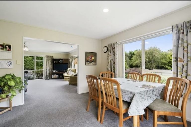 Photo of property in 35 Wood Leigh, Paraparaumu Beach, Paraparaumu, 5032