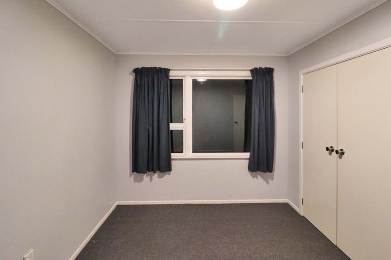 Photo of property in 58 Aniseed Grove, Timberlea, Upper Hutt, 5018