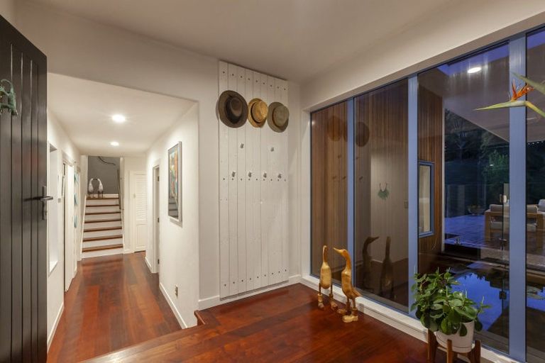 Photo of property in 105 Waterfall Road, Paraparaumu, 5032