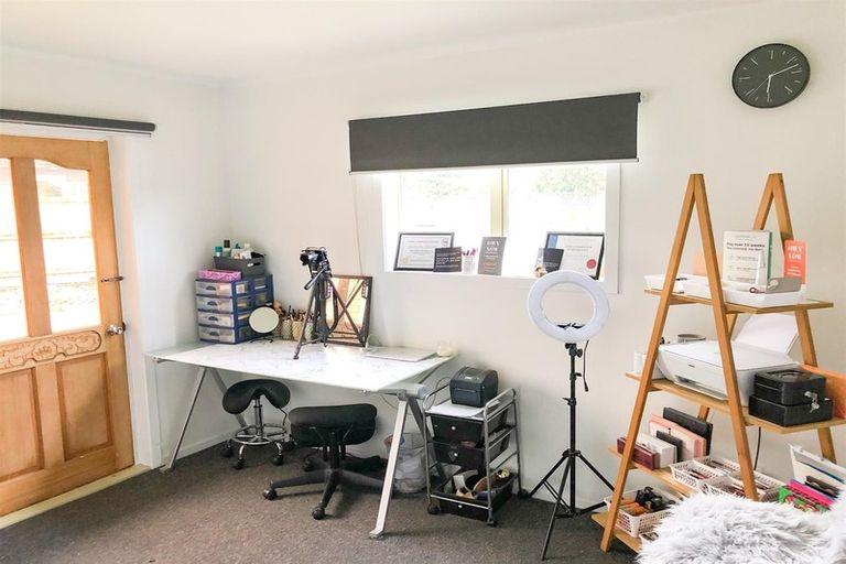 Photo of property in 65 Lytton Road, Riverdale, Gisborne, 4010