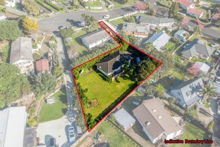 Photo of property in 42 Mack Place, Red Hill, Papakura, 2110