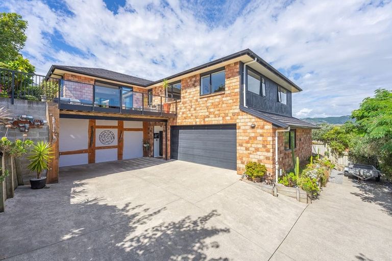 Photo of property in 21 Campion Road, Waikanae Beach, Waikanae, 5036