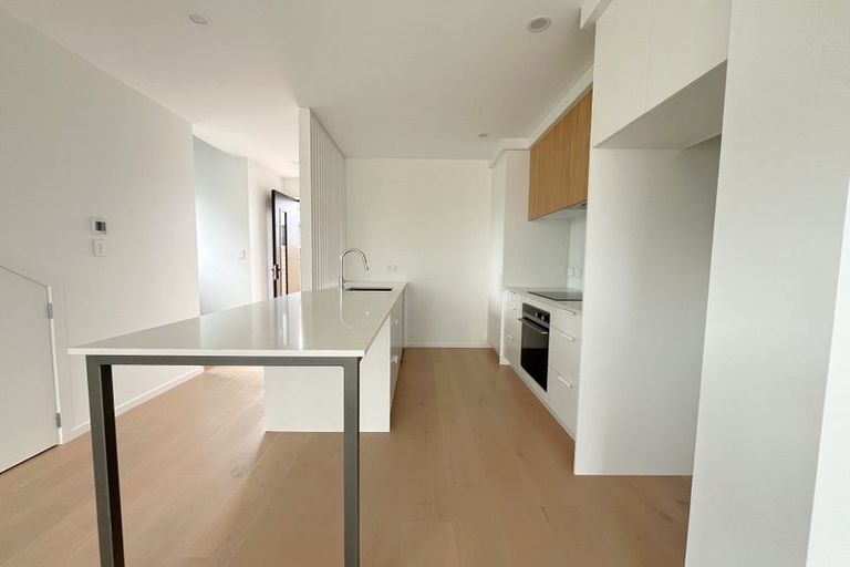 Photo of property in 17/10 Pascoe Avenue, Paremata, Porirua, 5026