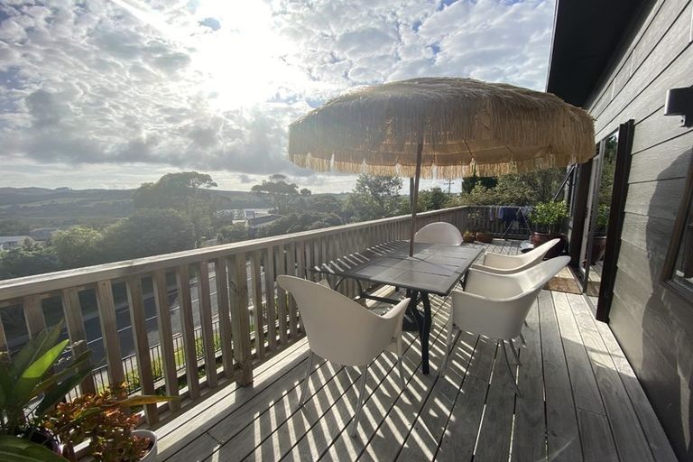 Photo of property in 43 Everard Avenue, Army Bay, Whangaparaoa, 0930