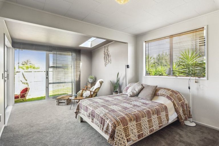 Photo of property in 42 Rodney Avenue, Te Horo Beach, Otaki, 5581