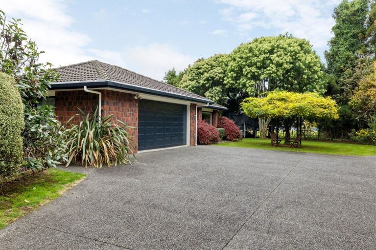 Photo of property in 6 Mangauika Road, Pirongia, Te Awamutu, 3876