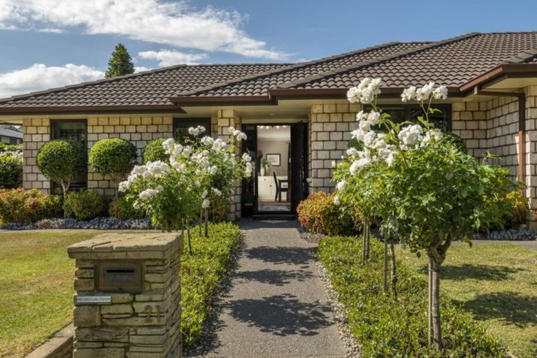 Photo of property in 21 Edwin Grove, Bethlehem, Tauranga, 3110